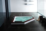 Whirlpool bath - Verona 667