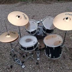 Gretsch Drum Kit