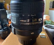 Nikon  24/120 lens