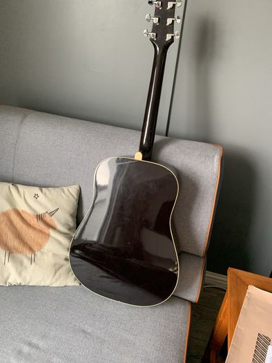 SX acoustic guitar