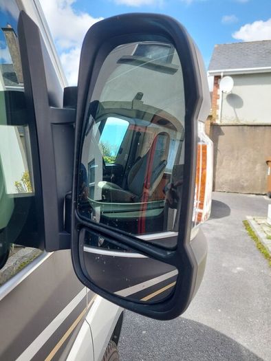 Carthago Malibu Camper Van 2.3 / 140
