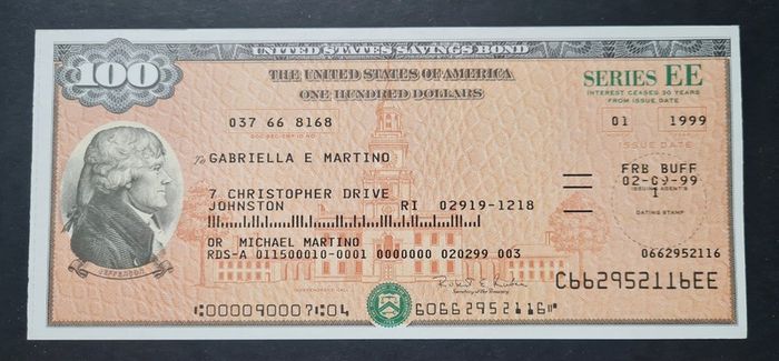 100 Dollar United States Savings Bond 1999