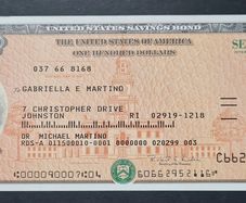 100 Dollar United States Savings Bond 1999