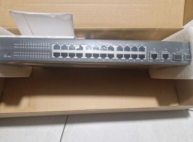 Zyxel ES-1528