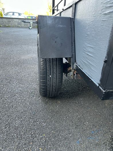 car trailer  5 x 4