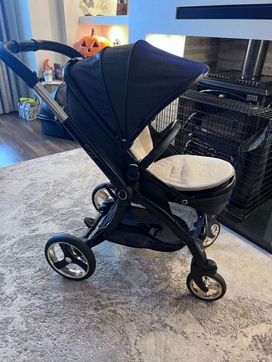 Egg 2 Pram Limited Edition