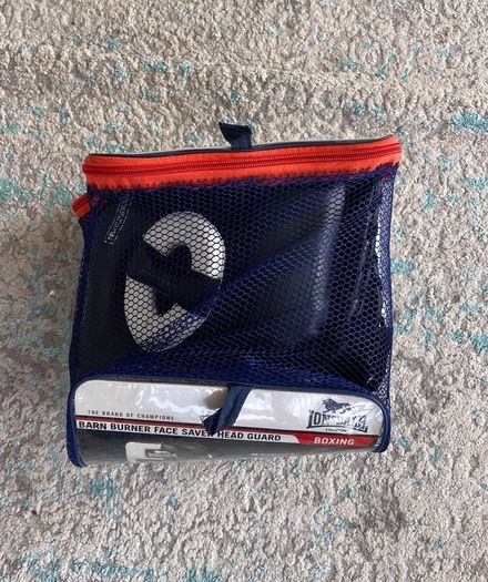 Boxing Head Guard Lonsdale Black & White