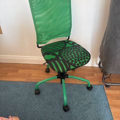 Ikea swivel desk chair