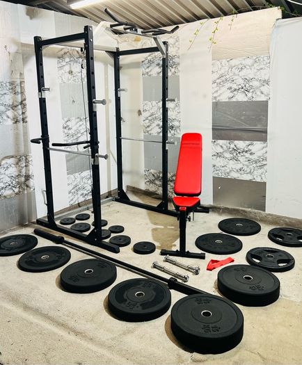 130 Kg Olympic Barbell Set Power Rack With Dip Attachments Bench Dumbbells
