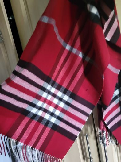 Autumn red checkered shawl