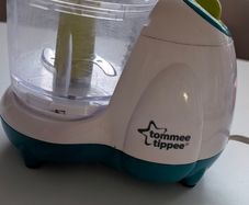 Tommy Tippee mini food chopper