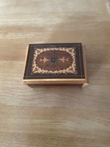 Inlaid wooden  box with mirror and velvet lining