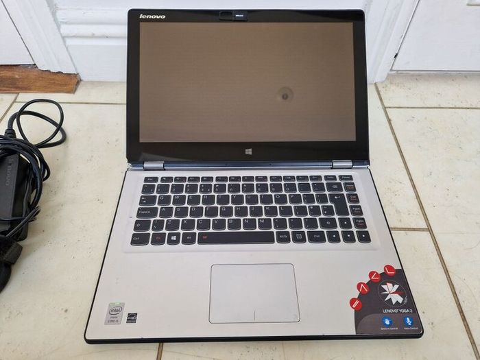 Lenovo Yoga
