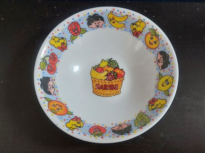 Vintage Rare Collectable Arcopal France Childrens Milk Glass Dining Set with Haribo Sweets Motifs, Consisting of A Mug, Cereal Bowl and 20cm Plate, circa 1970