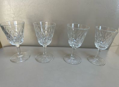 4 x Crystal sherry glasses