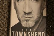 Pete Townshend  Who I am Hardback Rock Music Book The Who Autobiography