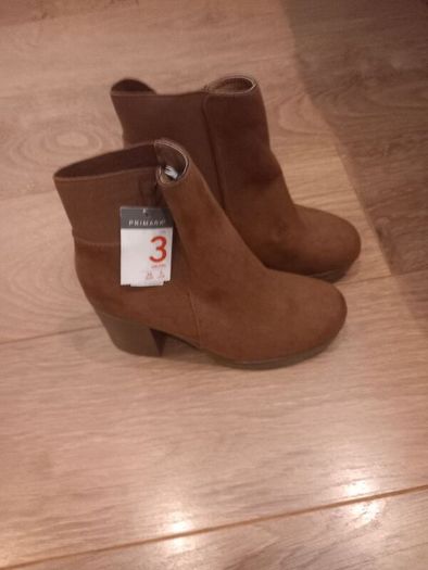 Ladies Brown Boots