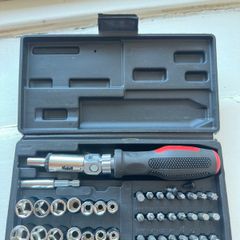 Socket & Bit Set