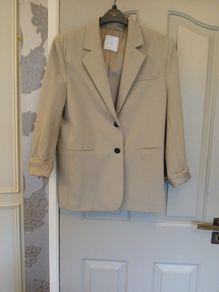 jacket mango beige size m pit to pit 20in   51 cm