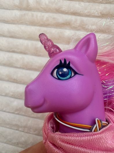 My Little Pony Lily Lightly Unicorn Light Up With Dress Damaged Dirty Lash approx. 12 cm. Used Please see photos
