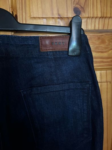 Dkny Jeans Women W27/L30 High Raise dark blue