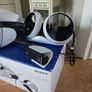 PlayStation VR2 + dual charging base + Camera Image 2