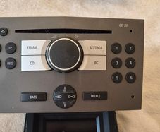 Opel Vauxhall CD30 Car Radio with Display  Astra H / Zafira B