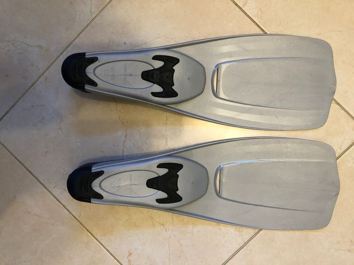 Fins for children with net bag, size EU - 33