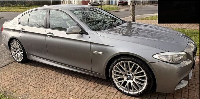 BMW 5-Series 2012