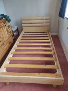 Single Bed.
