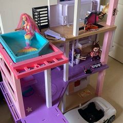 Barbie House