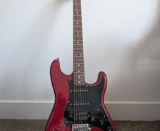 Squier Affinity Stratocaster HSS Electric Guitar Fiesta Red
