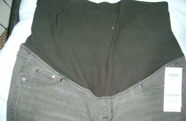 Maternity pants size UK  14