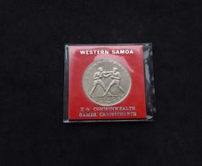 1974 Western Samoa 1 Tala Coin - Xth Commonwealth Games ( Boxing ) Uncirculated in Original Mint Package