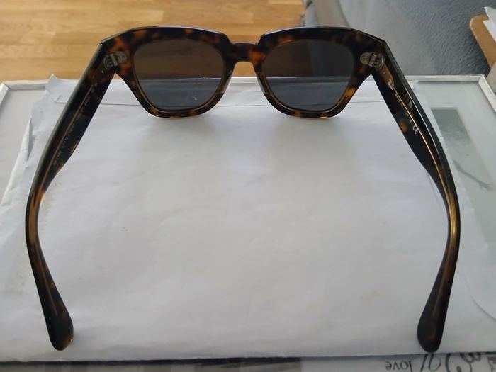 Ray Ban sun glasses