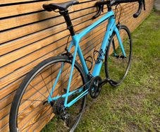 Trek Emonda SL5 - 56cm - full carbon + upgraded wheels