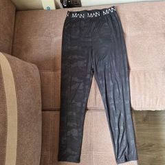 Boohoo Man Active Performance Leggings, Size L