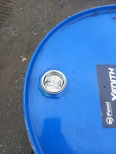 Steel oil barrel