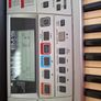 Electronic piano keyboard Image 8
