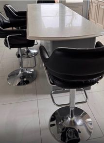 Kitchen high swivel chairs