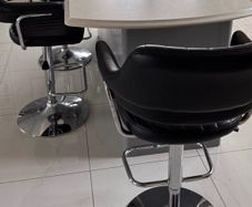 Kitchen high swivel chairs