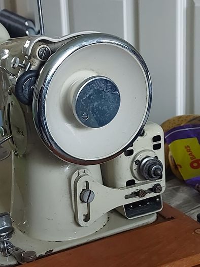 Vintage Lucia Sewing Machine for parts or repair