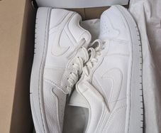 Air Jordan 1 Low "Triple White" sneakers
