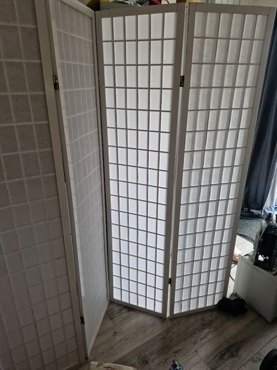 room divider