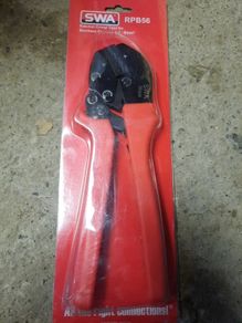 Ratchet crimper