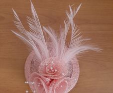 BNWT Fascinator Headpiece
