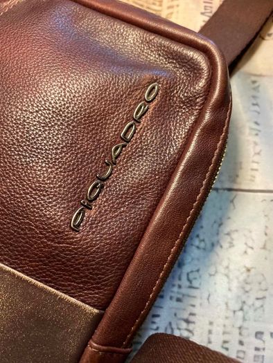 Piqaudro sling/satchel bag - Genuine Italian leather