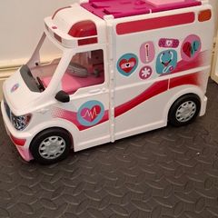 Barbie ambulance