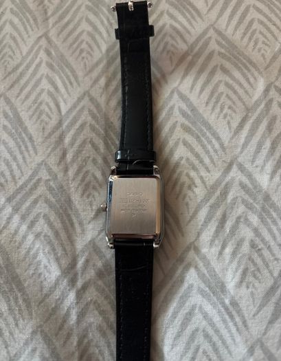 Casio LTP-V007L "Tank" watch