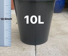 Flower pots